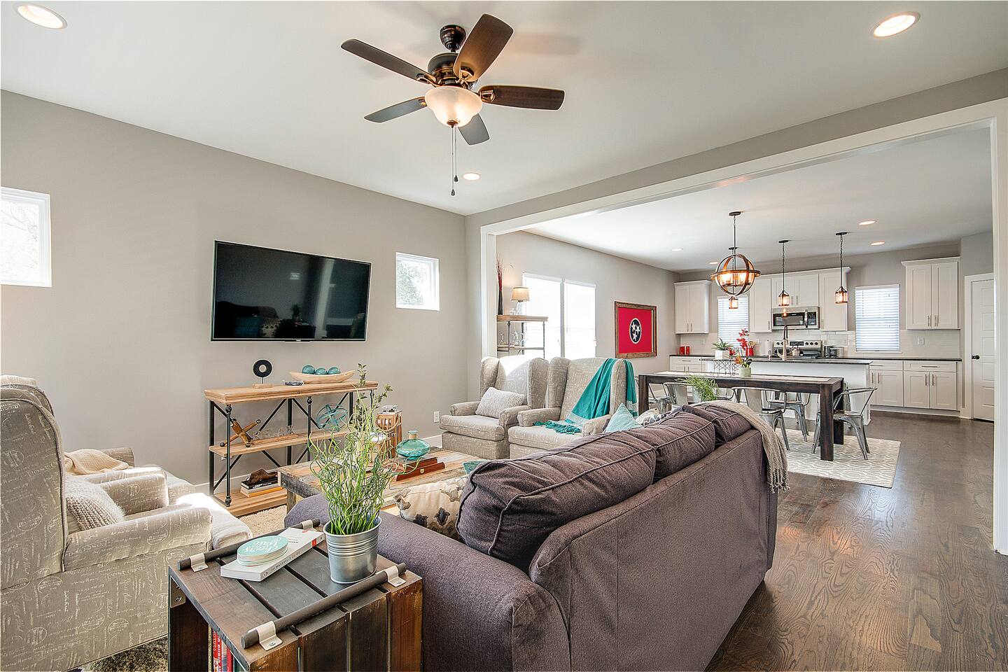 Nashvilles Diamond In The Rough 3Bd 35ba Townhouses For Rent Nashvilles Diamond In The Rough 3Bd 35ba Townhouses For Rent