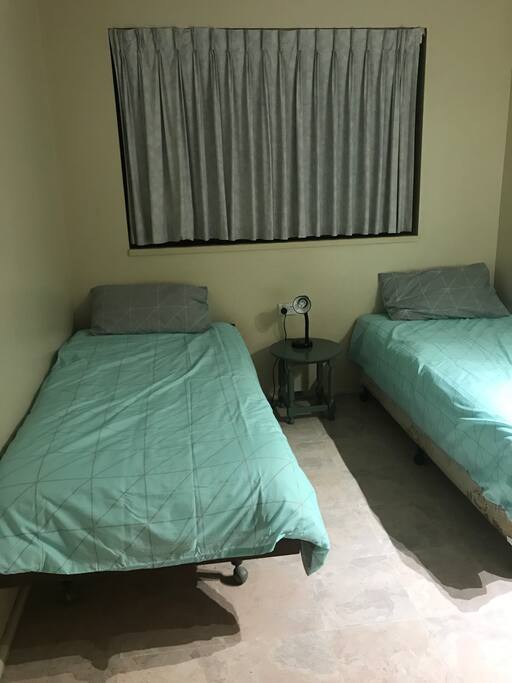 2nd Bedroom