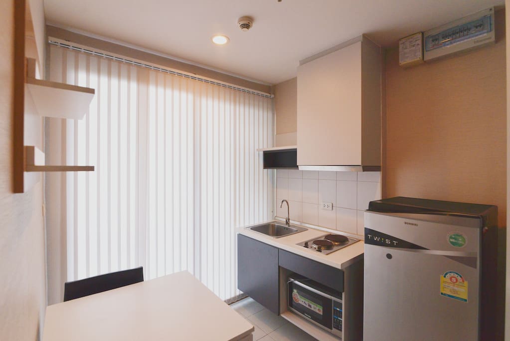 kitchen & dinning room