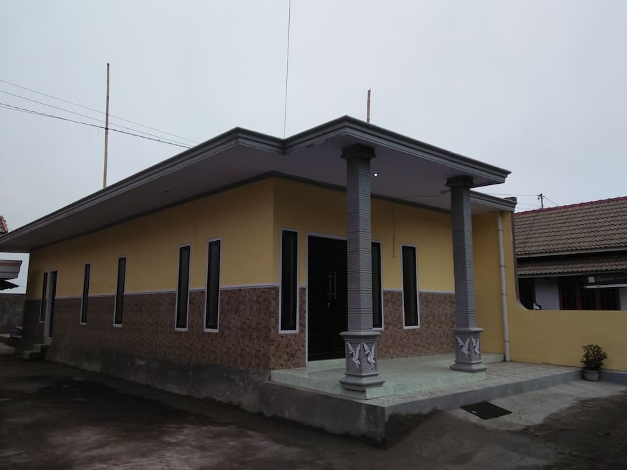 Homestay Tampak Samping