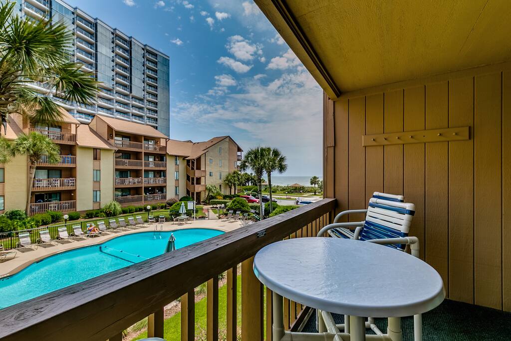 Chair,Furniture,Building,Hotel,Indoors
