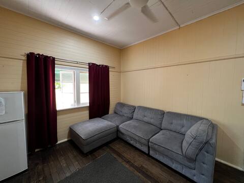 2 Bedroom Apartment / Cairns Central