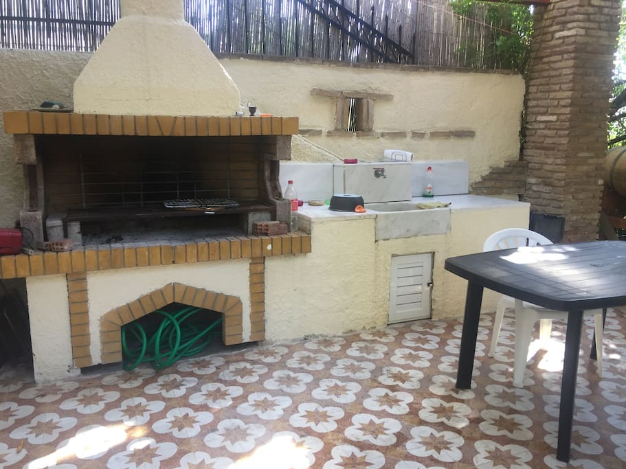 barbeque & sitting area