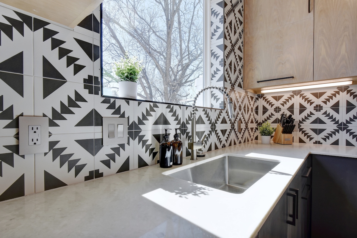Bright + Stylish Oasis | East ATX, Near Downtown