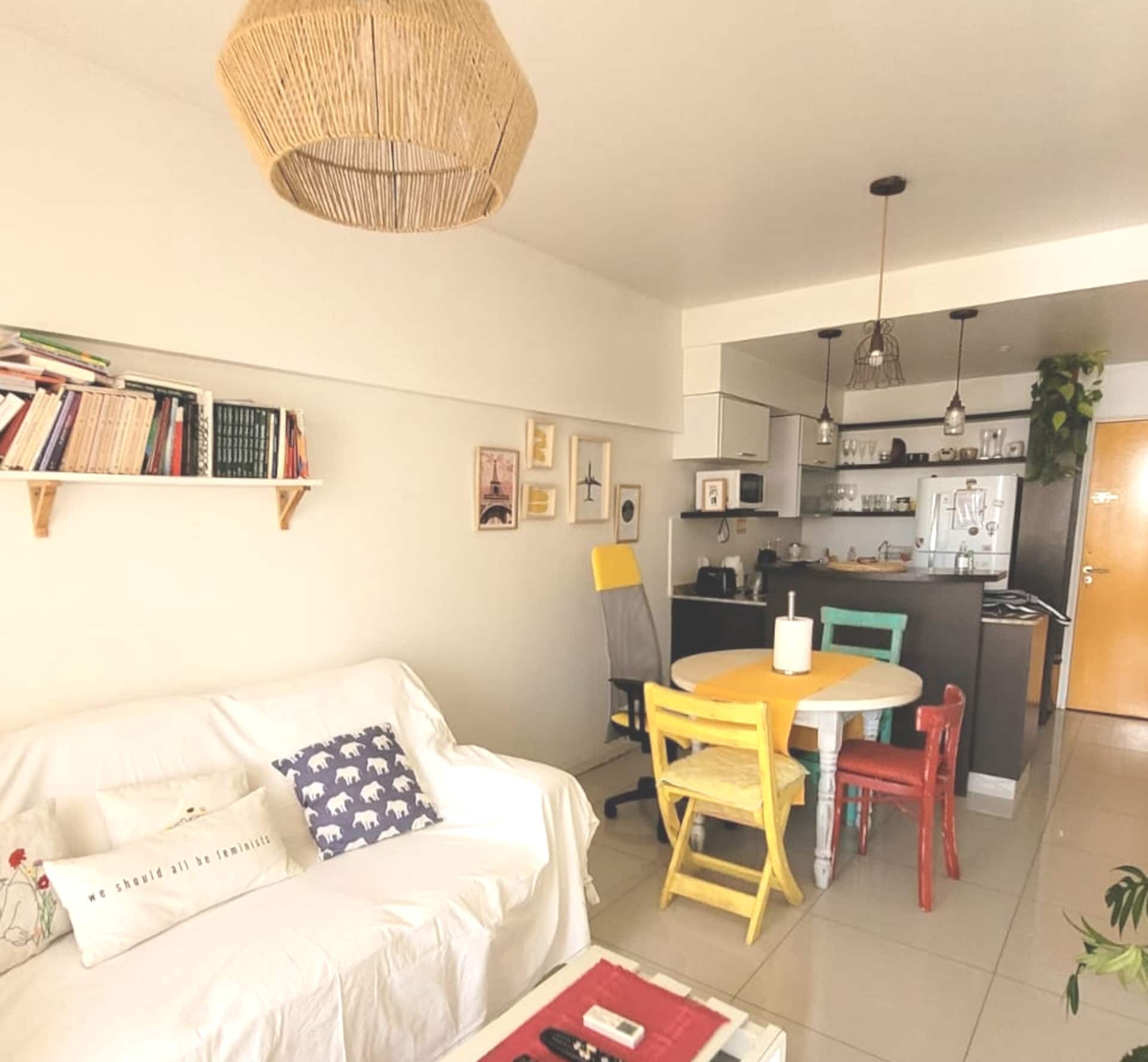A comfortable and cozy space a metros de Agronomia