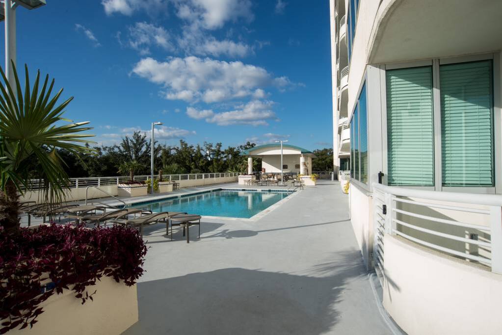 Ocean Club 103