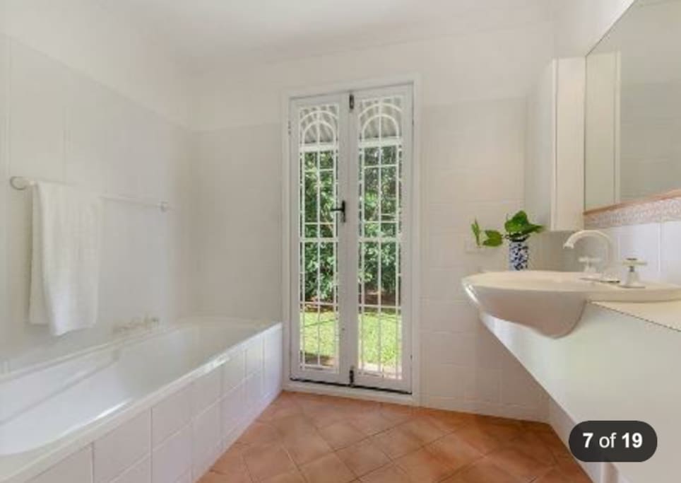 Main bathroom