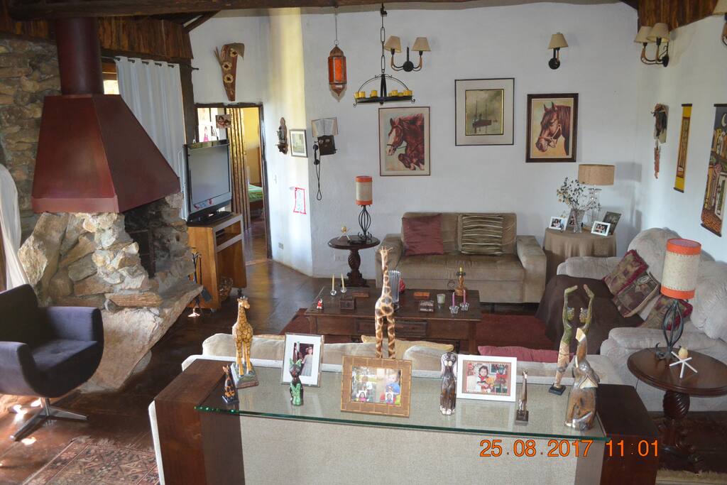 Vista parcial da sala integrada