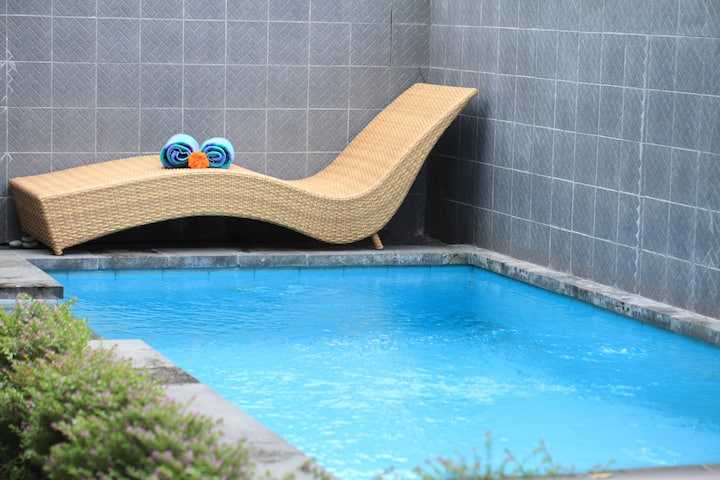 Soca Cantik Villa With Private Pool - Ubud