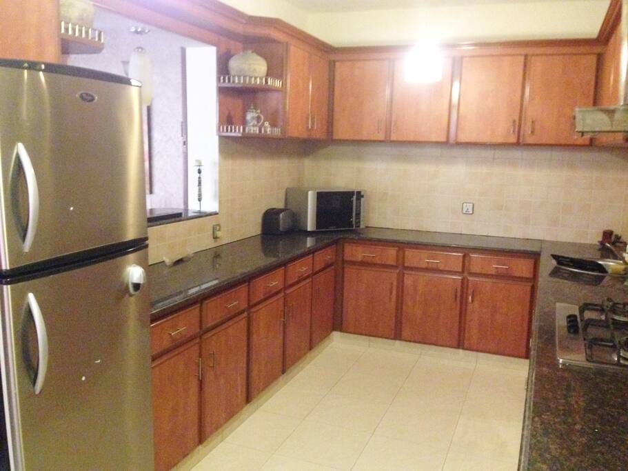 Good size kitchen -Stainless steel and granite counter tops