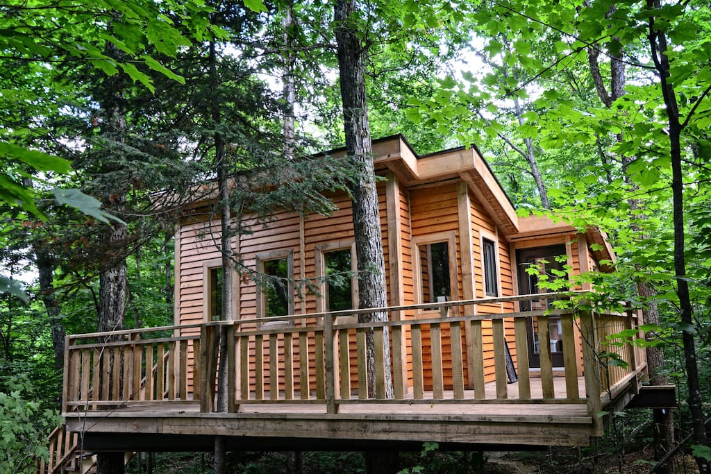 Mont-Tremblant Treehouses