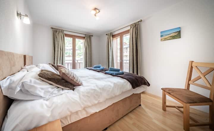 Основната спалня може да бъде двойни или единични легла