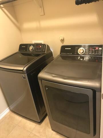 Fort Worth Entertainment District gallery image 2