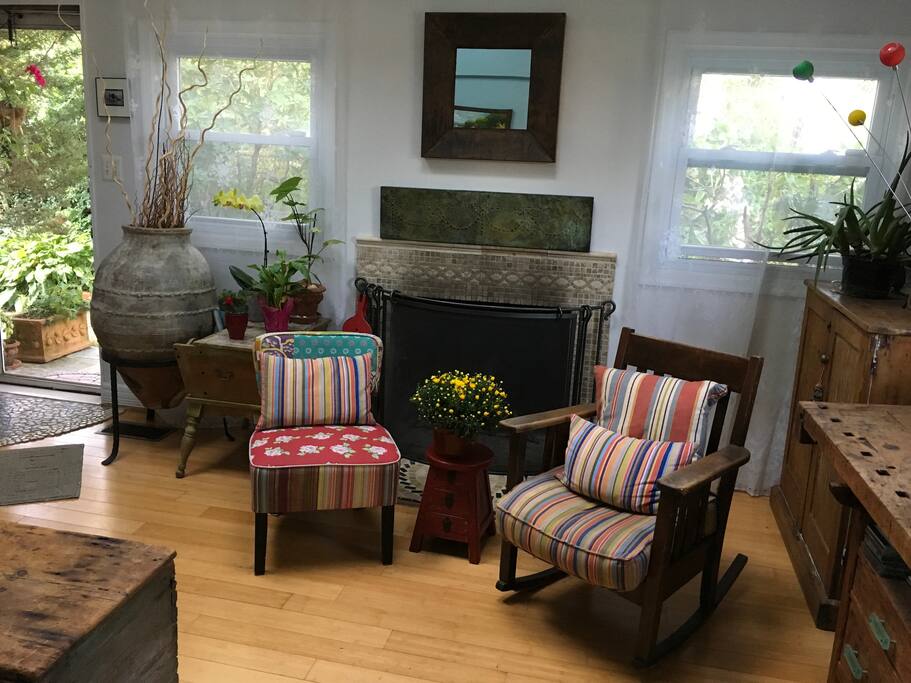 Living room.