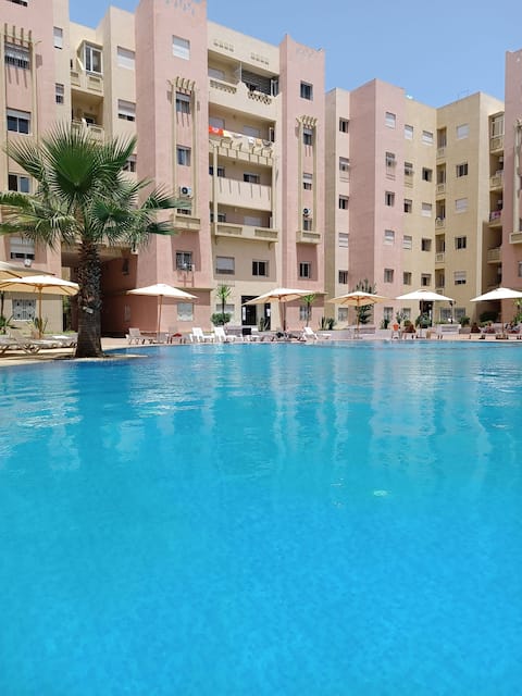 New apartment with pool 5 min to the beach