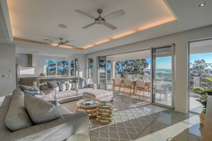 Exclusive Ocean View Penthouse gallery image 2