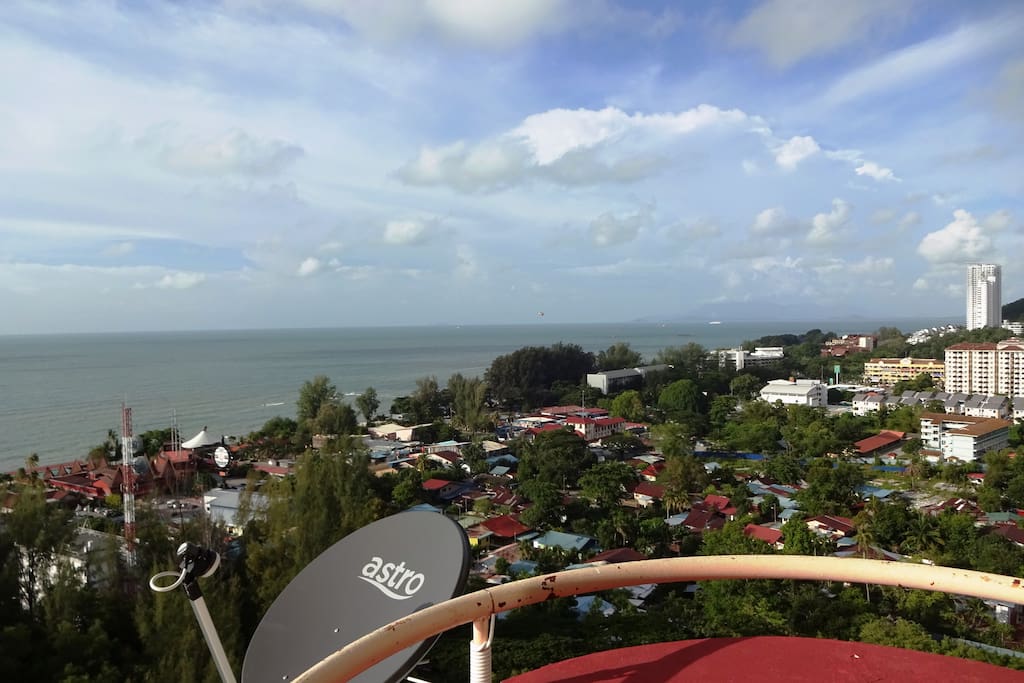 Another beautiful view from the balcony. Ferringhi beach and the night market are a walking distance from the condo.