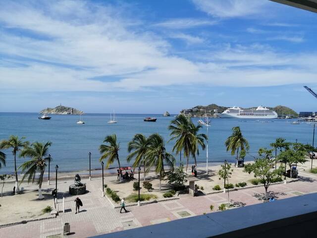 Habitación frente al mar, Centro histórico 400