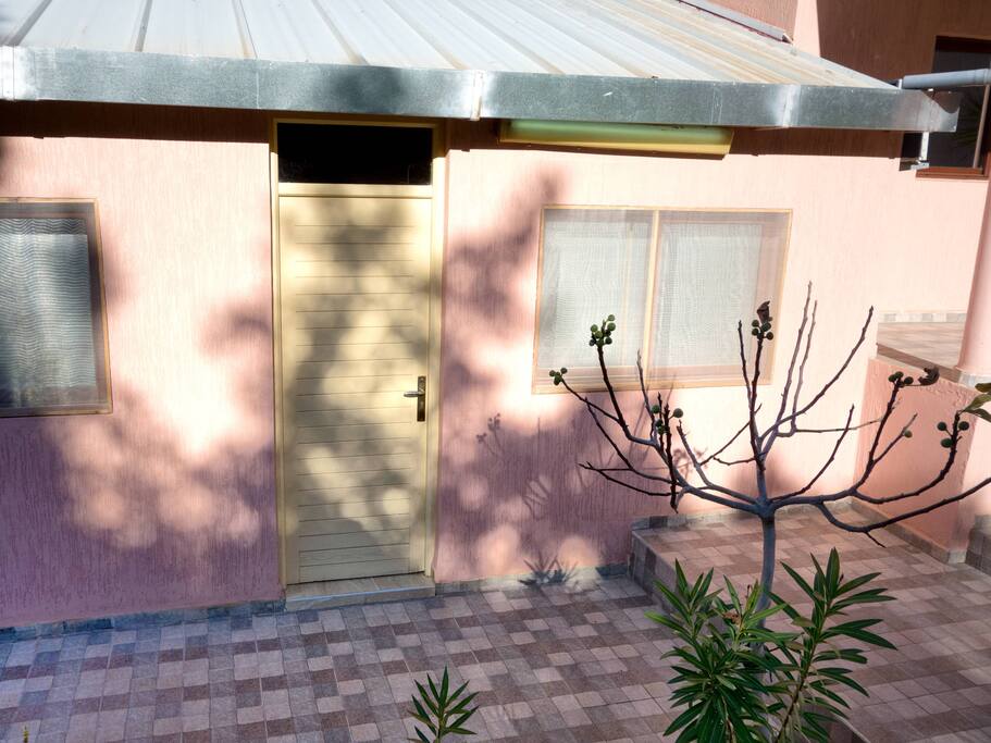 Eingang von Apartment 1