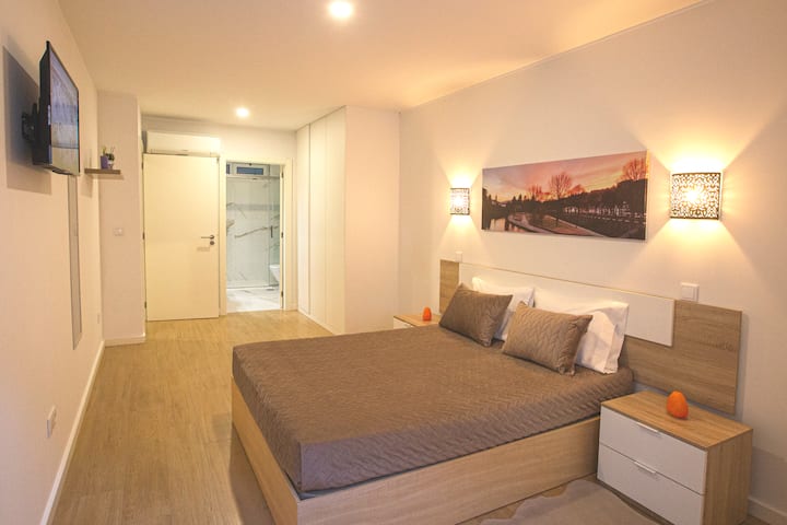 Apartman s WC-om.
Klima-uređaj