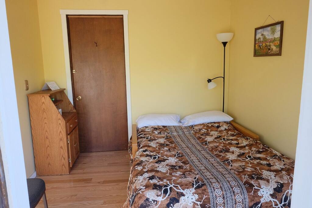 Farmstay bedroom.