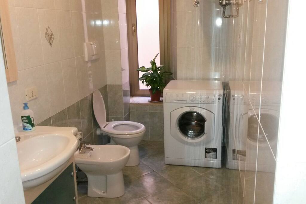 Bagno (vista ingresso)