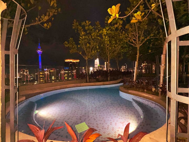 Robertson One Bedroom, High Floor, City Views - Kuala Lumpur
