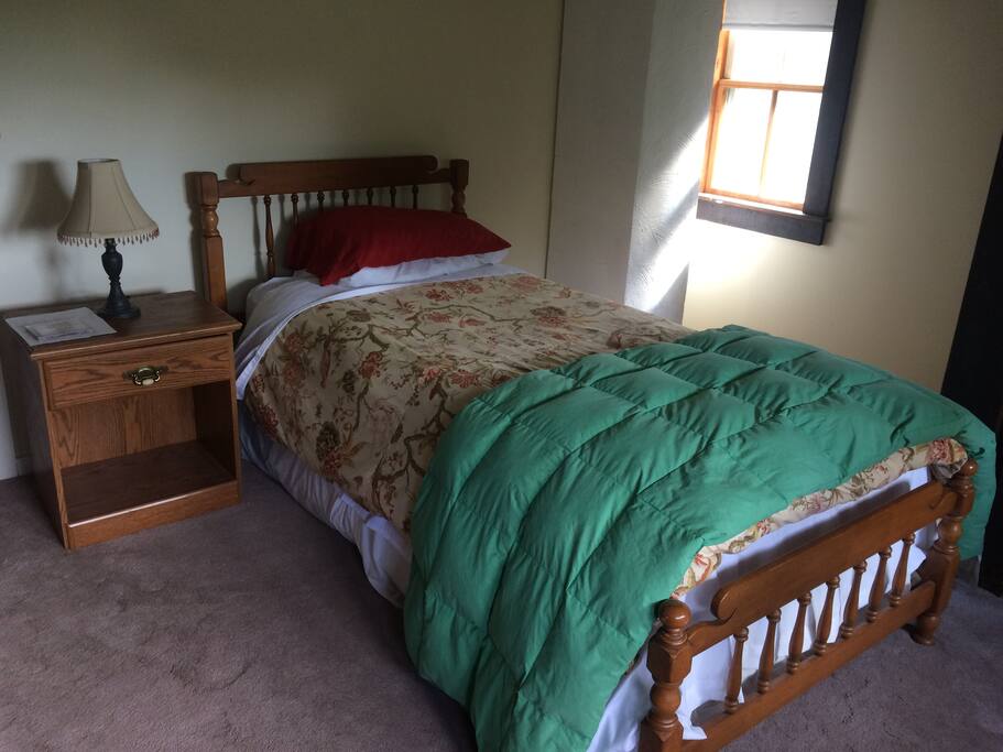 single bedroom upstairs