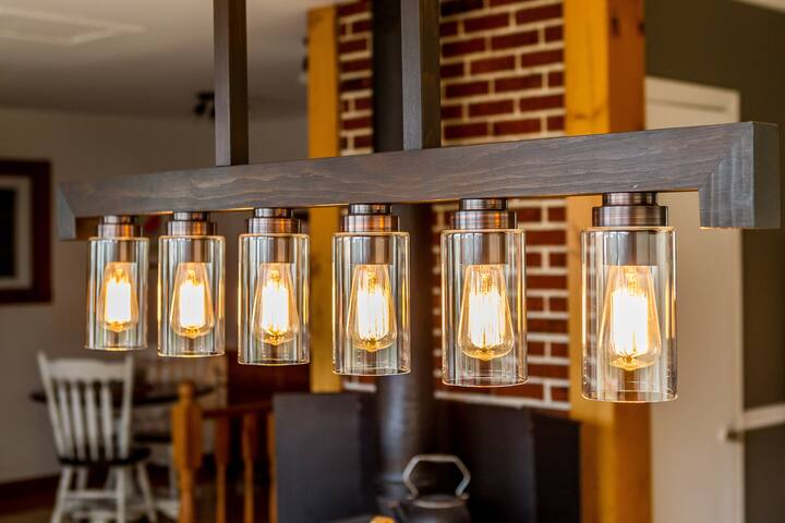 Beautiful functional home great for families gallery image 3