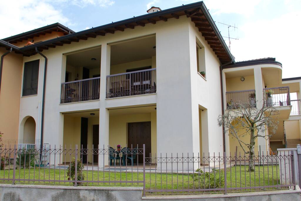 villetta bifamiliare
