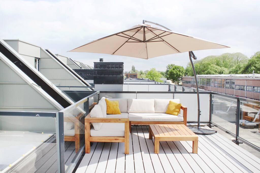 Rooftop terrace