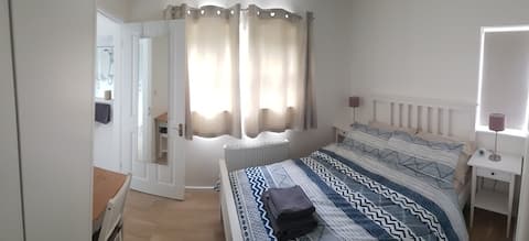 Moderne Wohnung & Parken,15 Minuten nach Cambridge