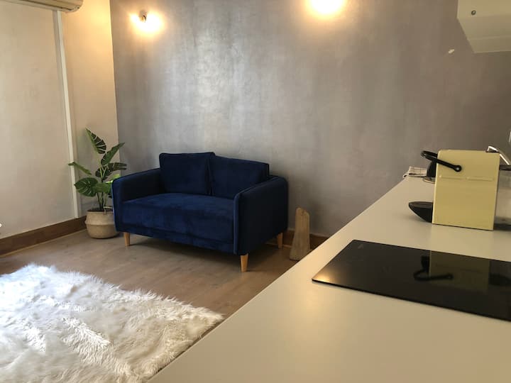 Joli Appartement à Côté De La Fontaine Moussue - Salon-de-Provence