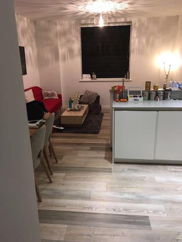 Cosy New Modern Flat