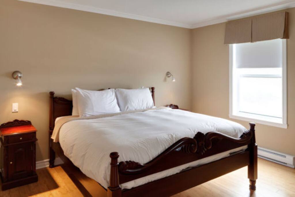 Large King size bed.
