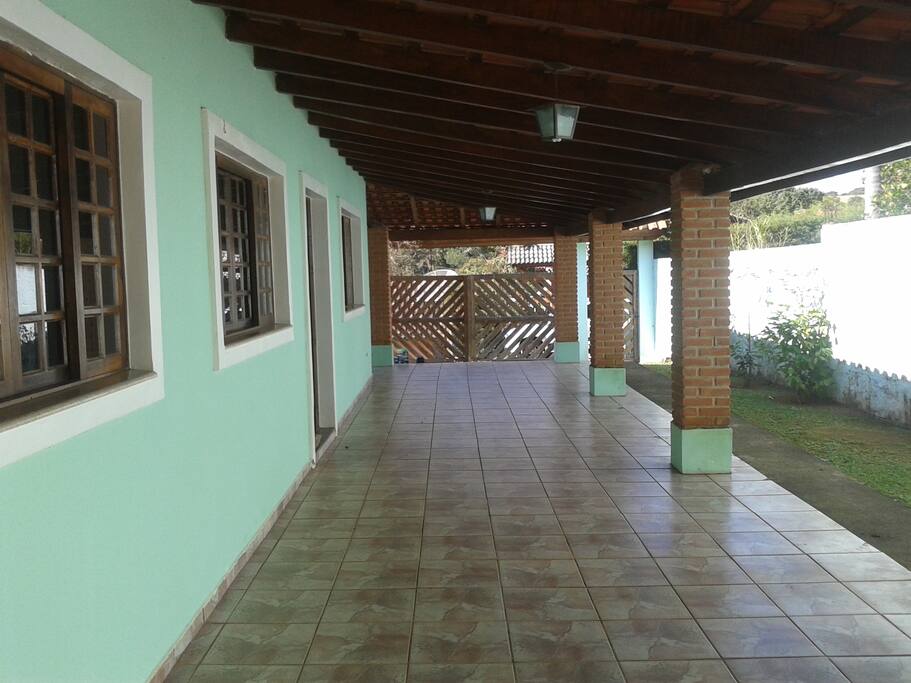 Lateral da casa