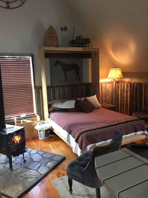 Queen size Murphy bed