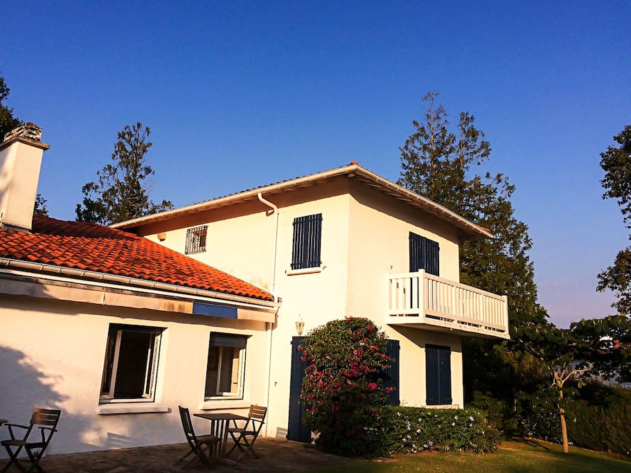 La villa // the villa