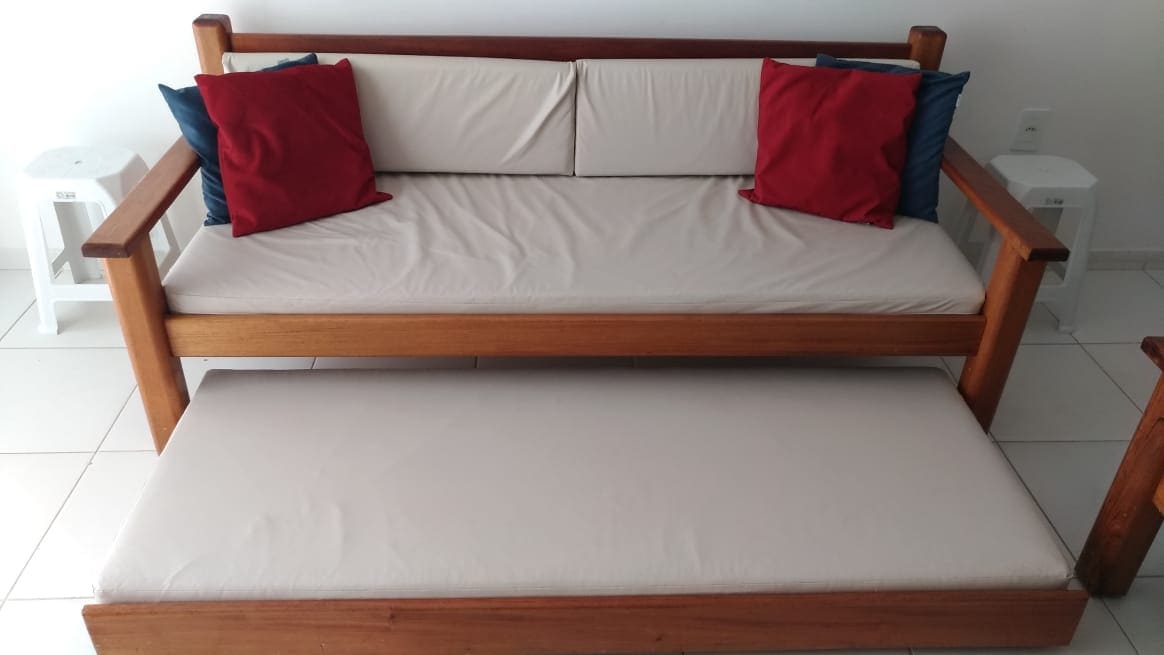Sofá cama.