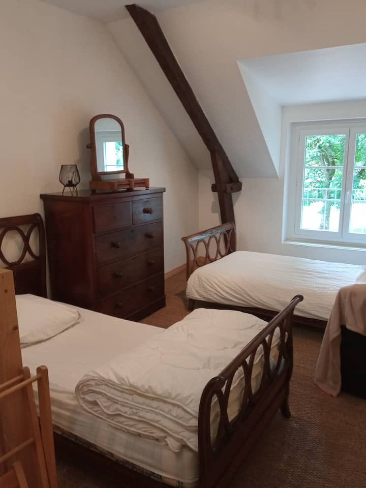 غرفة النوم 2