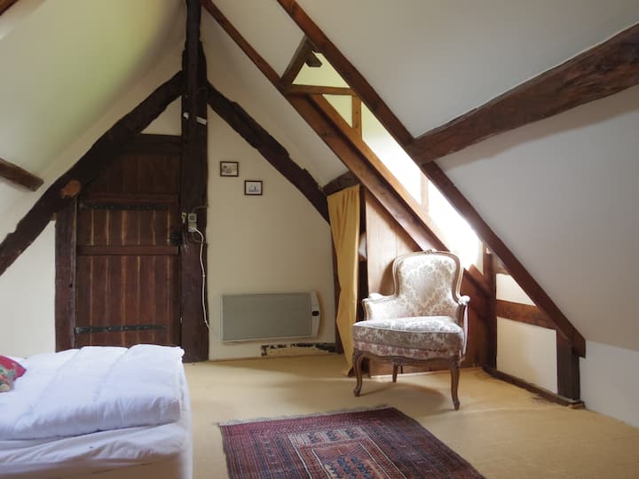 غرفة النوم 2