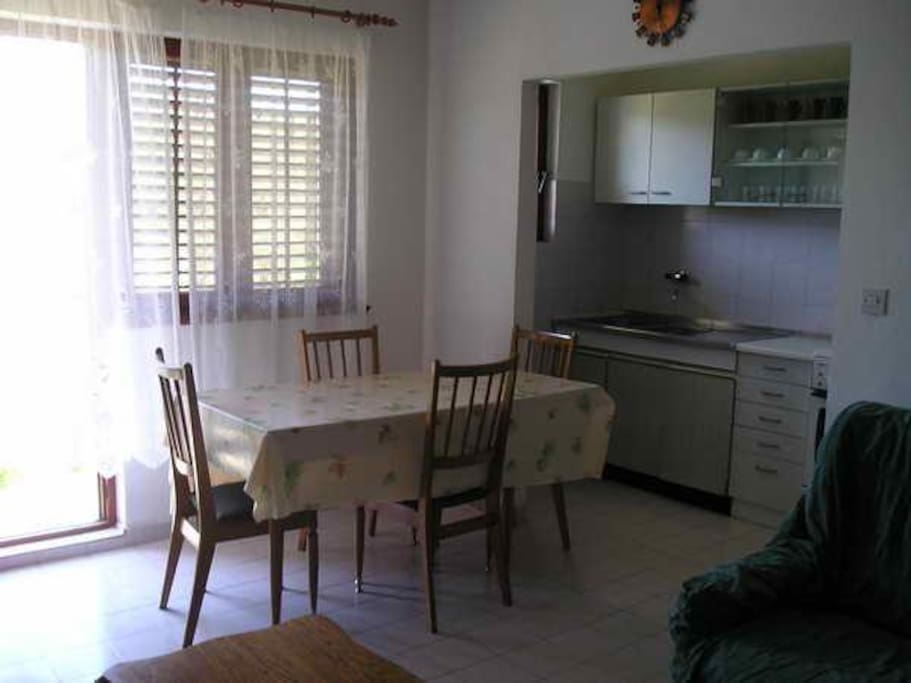 Dining room, Surface: 4 m²