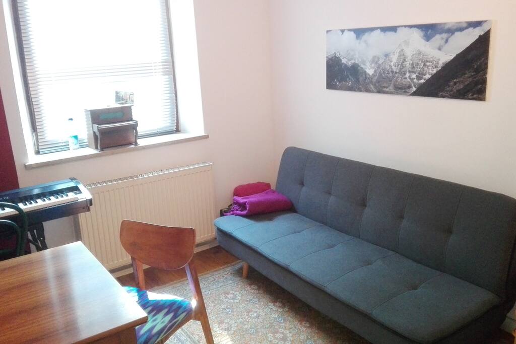 Küche mit Schlafsofa