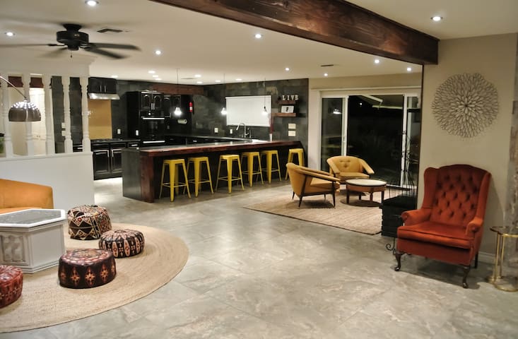 The “Beverly hills” of Las Vegas…