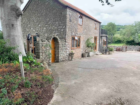 The Stables, Converted Barn Country Accommodation