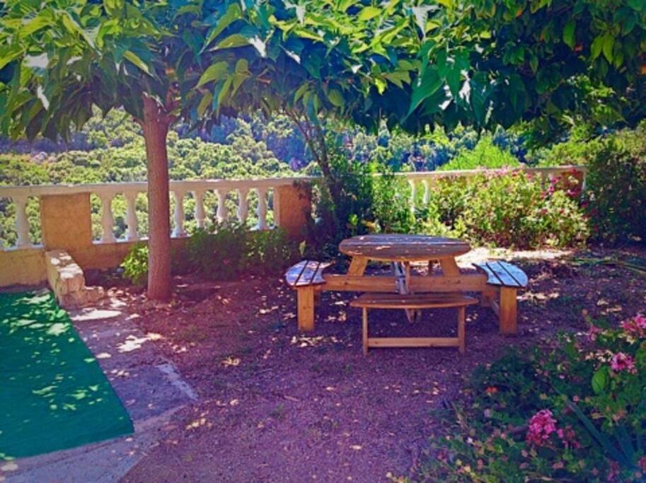 JARDIN OMBRAGE