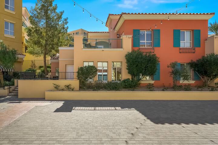 The Ideal Townhouse Getaway gallery image 4