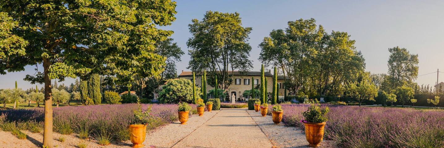 Airbnb Le Thor Ferienwohnungen Unterkunfte Provence Alpes