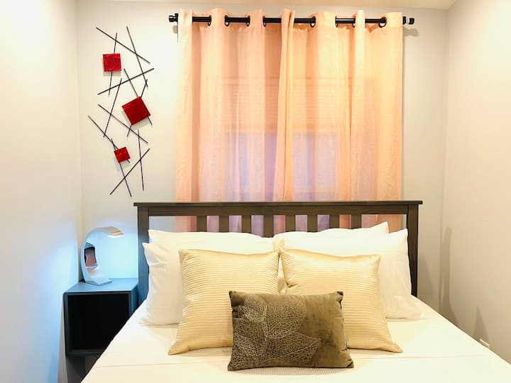 Dormitorio dos: mucho espacio y luz natural 