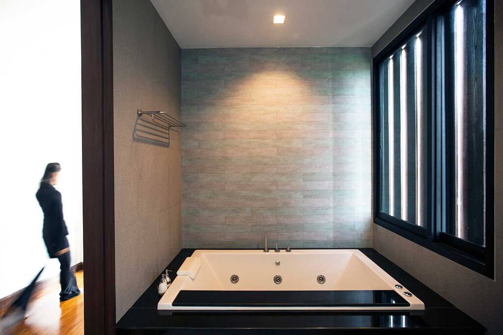•Zensala Suite (72 sqm)
Description:
Zensala Suite features view of Mae Ping River View. Only one room located on third floor with bird eye view and panoramic river view inclusive of designated living room where you can open the window and breathtaking.
From bedroom open the door connect with private spacious balcony. The story time under the star, blowing up to the wind.
Zensala Suite feature a sized bathroom with separate Jacuzzi and rain shower inclusive of natural bath amenities set up.